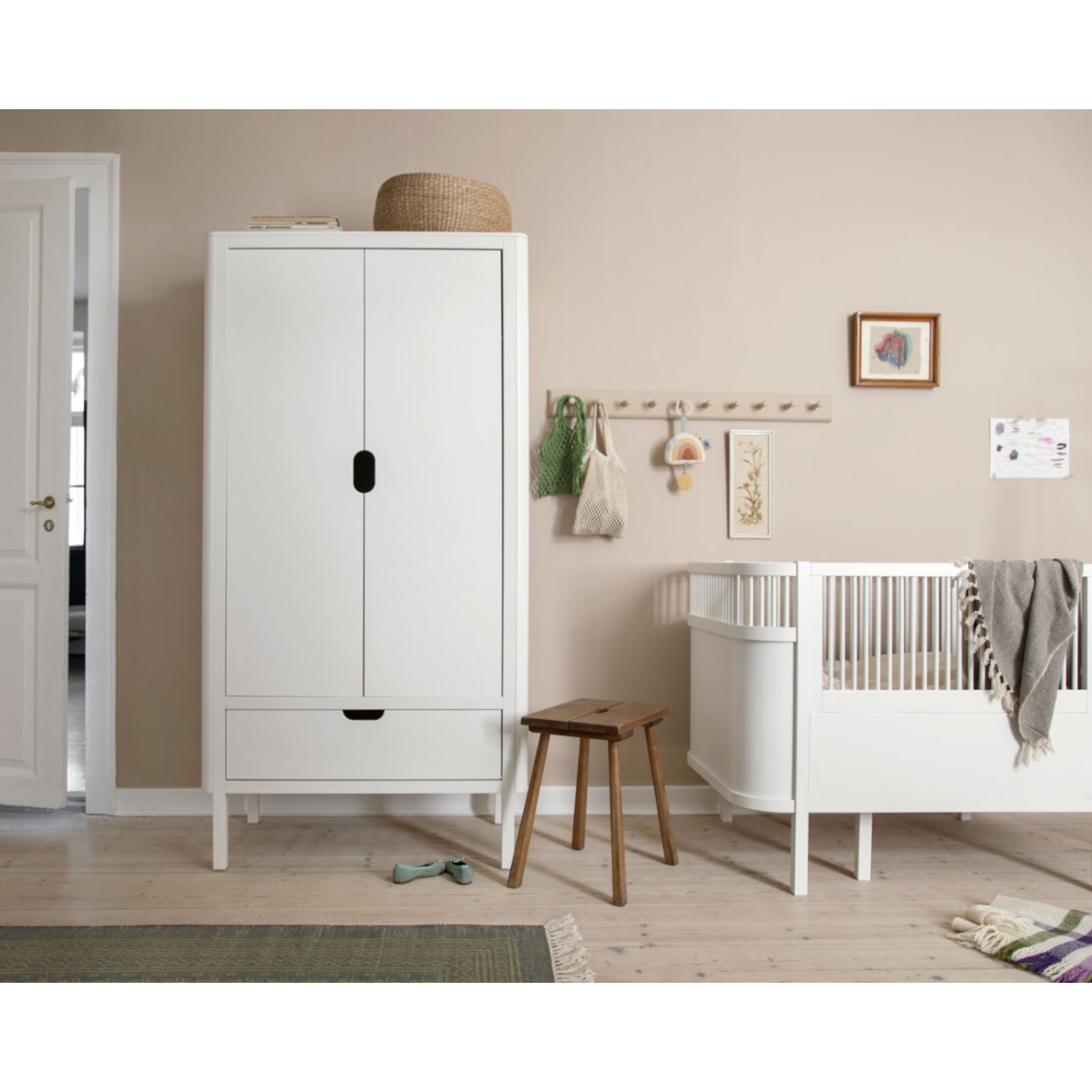 Kleiderschrank 2trg »Luisa« Baby-Zimmer KinderzimmerUVP on sale 379, NEU